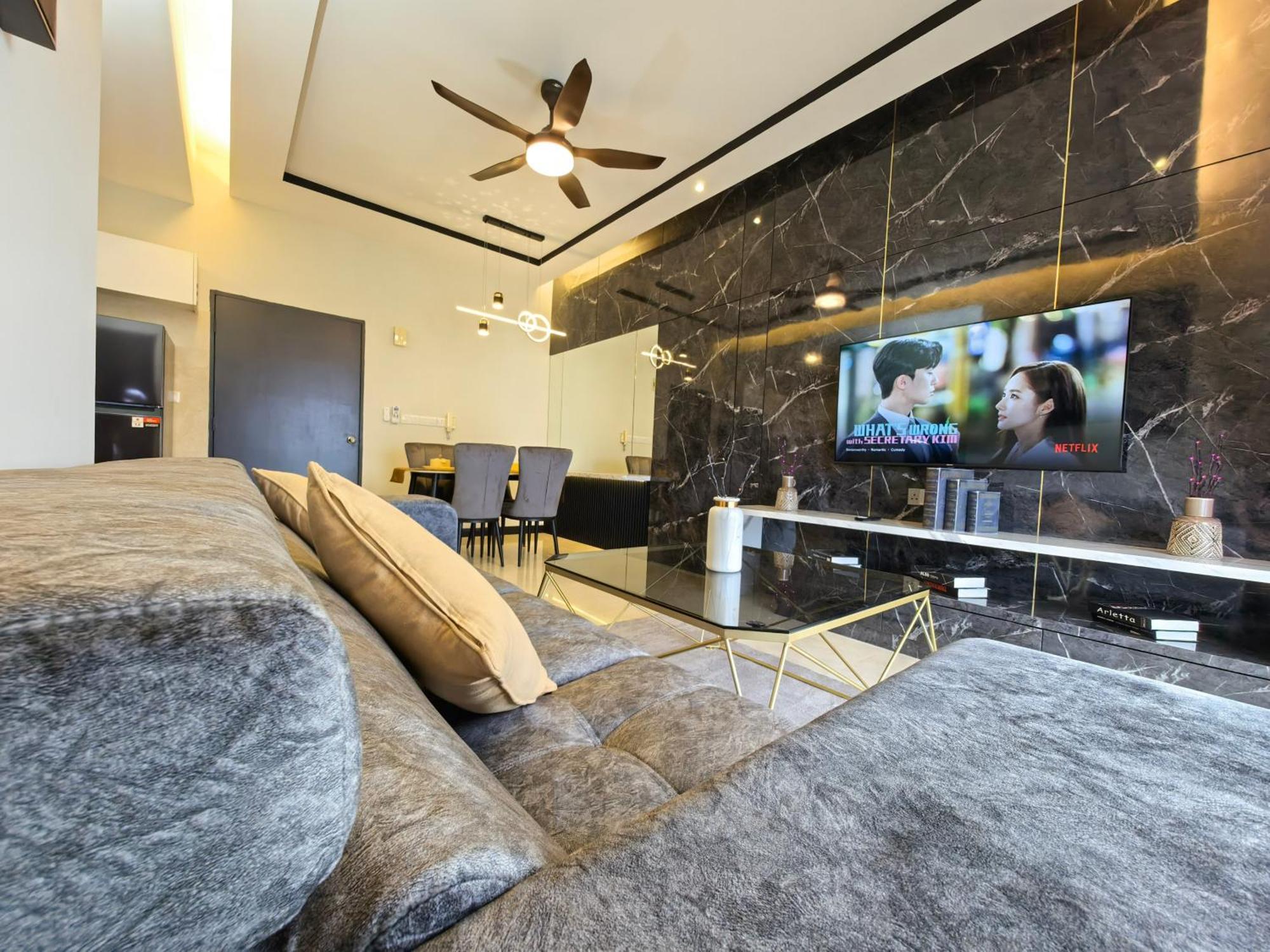 Attic Home Melaka Silverscape Residence & Jonker Exterior foto